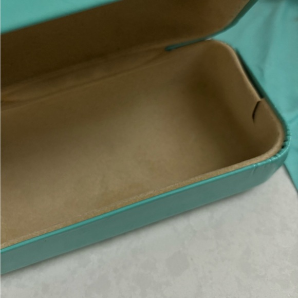 Tiffany & Co sunglasses - Picture 12 of 16